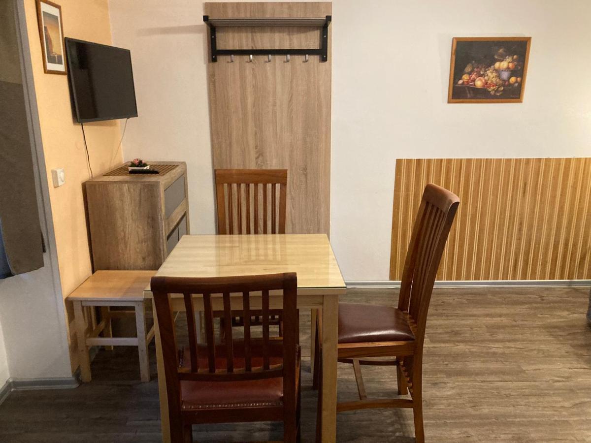 Mila Apartments Πράγα Εξωτερικό φωτογραφία