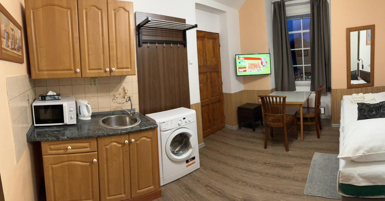 Mila Apartments Πράγα Εξωτερικό φωτογραφία