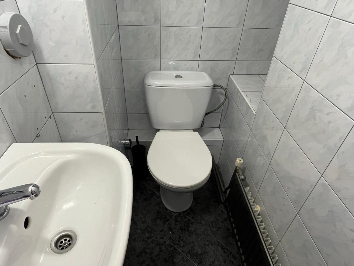 Mila Apartments Πράγα Εξωτερικό φωτογραφία