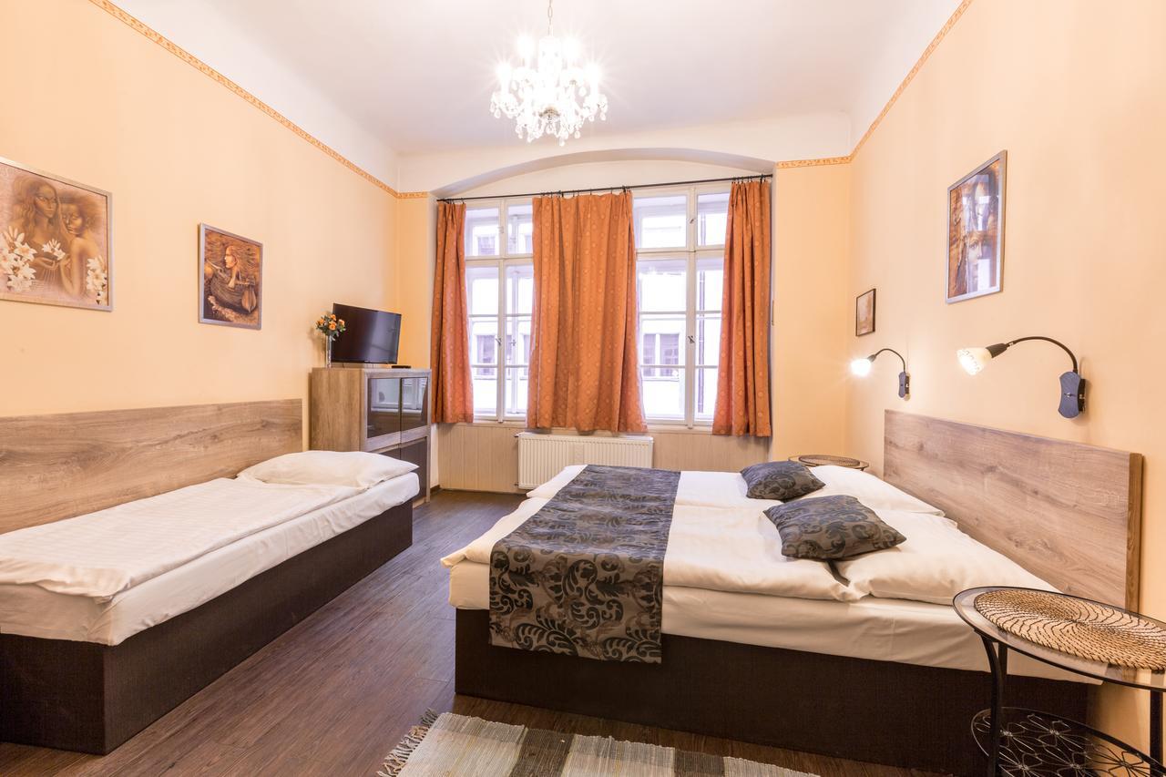Mila Apartments Πράγα Εξωτερικό φωτογραφία