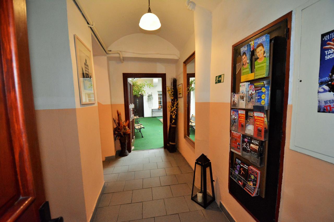 Mila Apartments Πράγα Εξωτερικό φωτογραφία